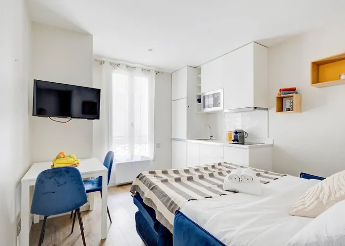 Eiffel Tower & Invalides - 1br - Cityapartmentstay شقة باريس